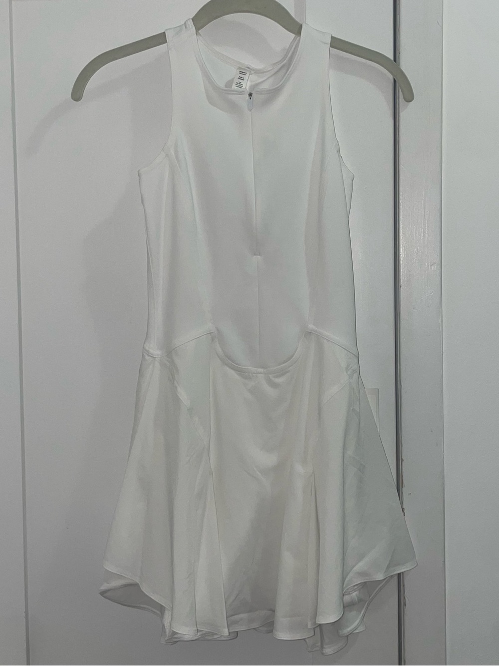 lululemon athletica White Sleeveless Flared Athletic Tank